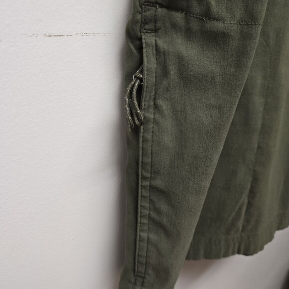 Columbia Mens Shorts sz 42W 22L Army Green Khaki Pockets Outdoor Casual Pockets - Picture 6 of 8